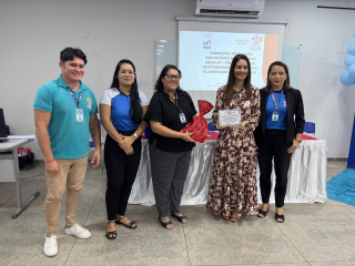 Notícia: DRE Maracanã promove jornada de atividades de conscientização em alusão ao Maio Laranja